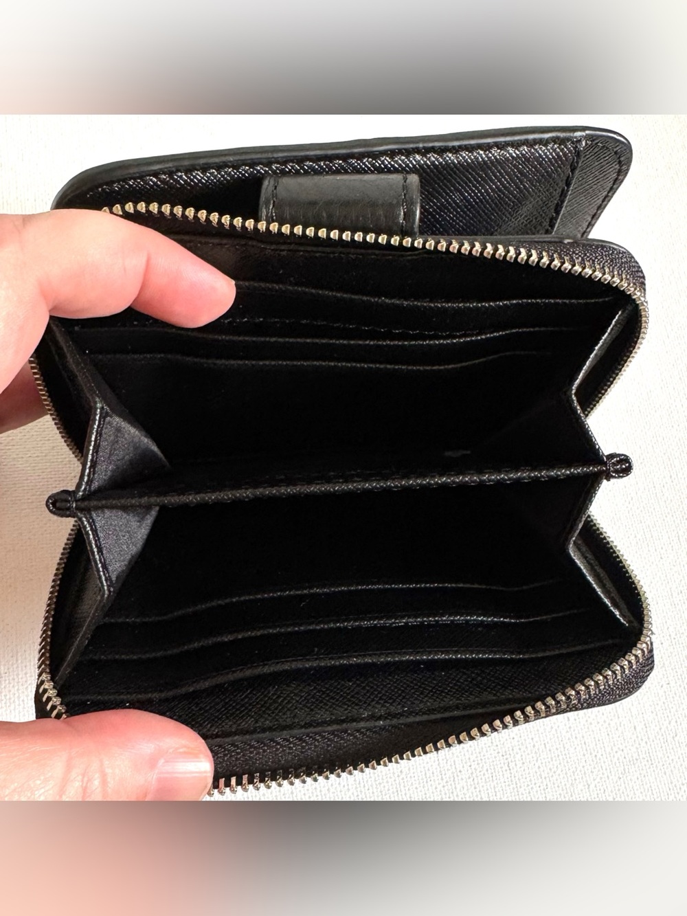 Coach Zip Around Snap Wallet Black Pebbled Leather Accordion Bifold ID - Picture 4 of 10